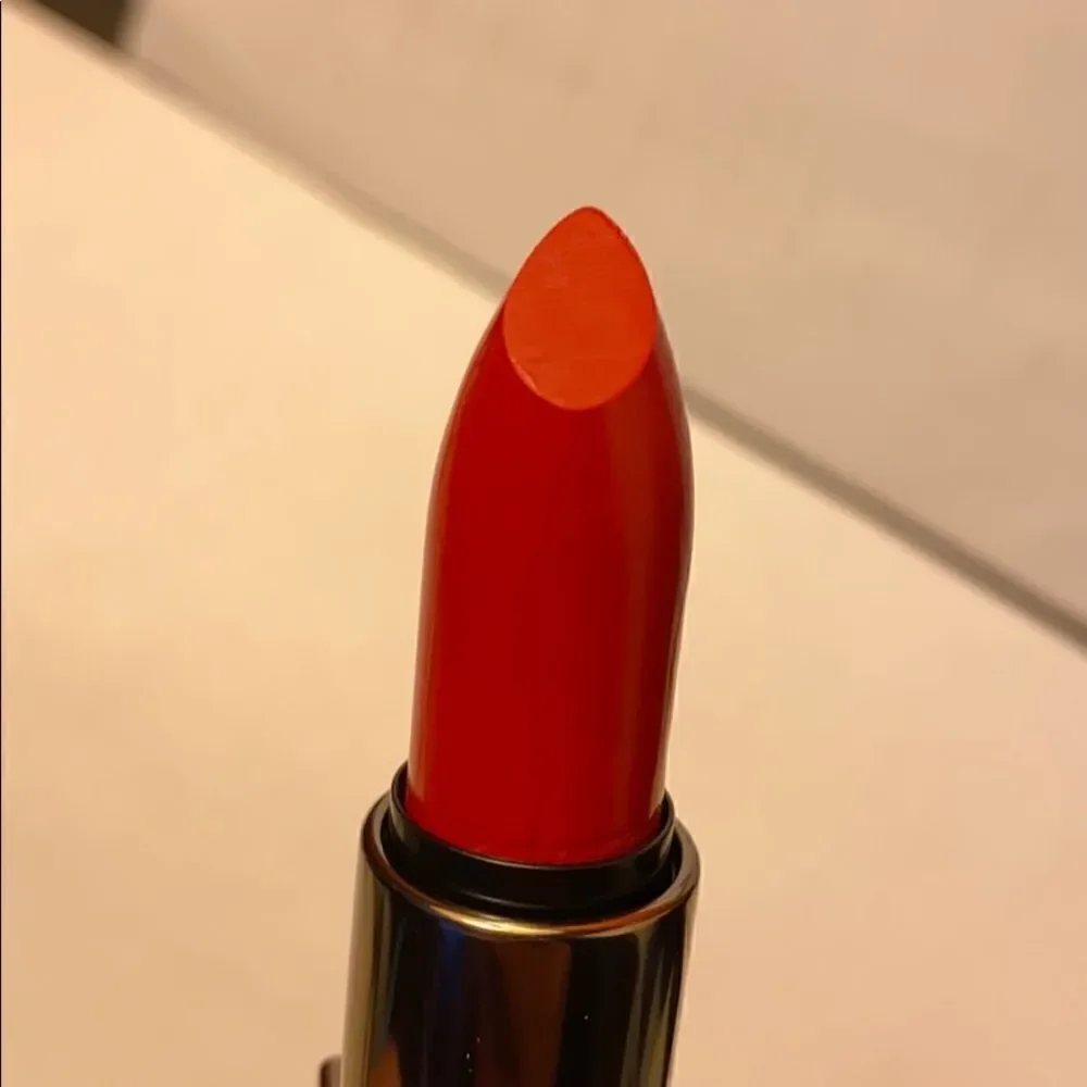 NIB Laura Mercier velour addiction‎